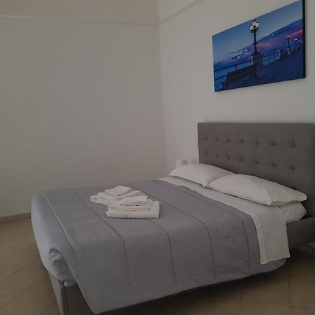 טריג'אנו Di Fronzo Guest House A מראה חיצוני תמונה