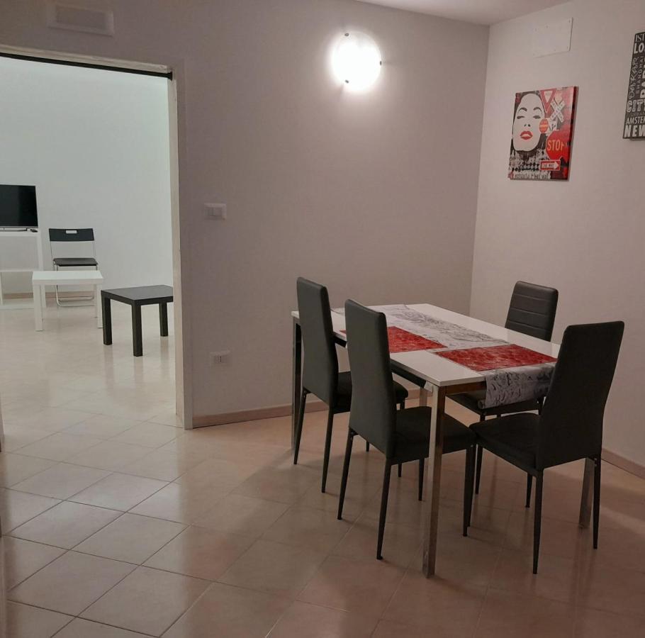 טריג'אנו Di Fronzo Guest House A מראה חיצוני תמונה
