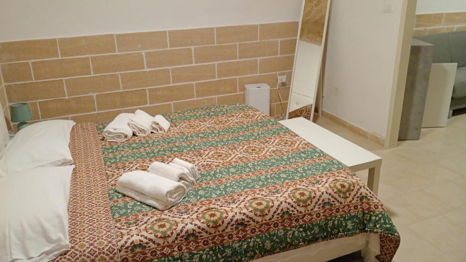 טריג'אנו Di Fronzo Guest House A מראה חיצוני תמונה
